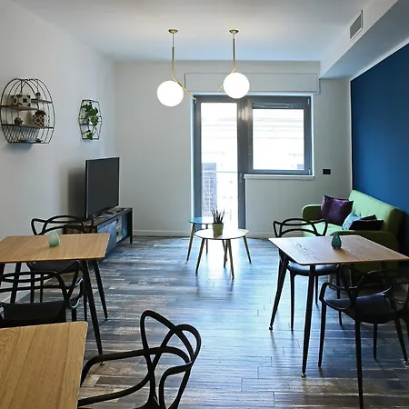 Interno 7 Frühstückspension 3*